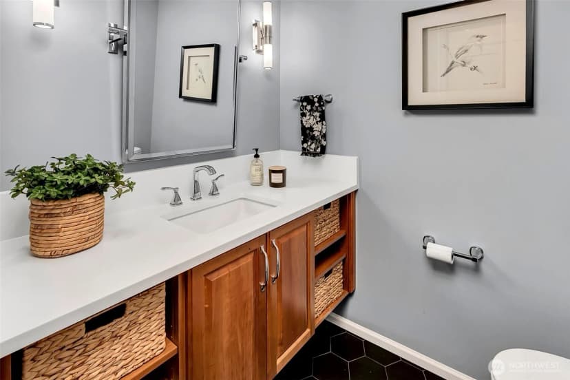 Property photo for 7616 Se 37th Place, Mercer Island photo 18