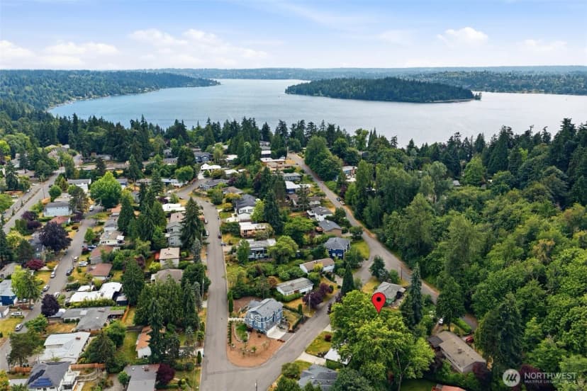 Property photo for 7616 Se 37th Place, Mercer Island photo 34