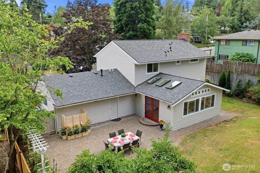 Property photo for 7616 Se 37th Place, Mercer Island photo 30