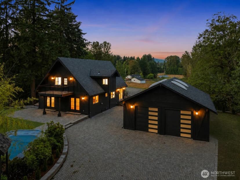 Property photo for 20504 184th Avenue Se, Renton