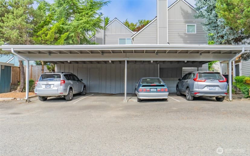 Property photo for 8442 26th Avenue Sw #a, Seattle photo 24
