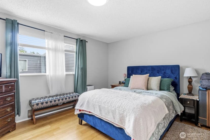 Property photo for 8442 26th Avenue Sw #a, Seattle photo 16