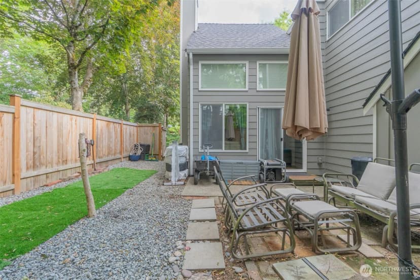 Property photo for 8442 26th Avenue Sw #a, Seattle photo 20