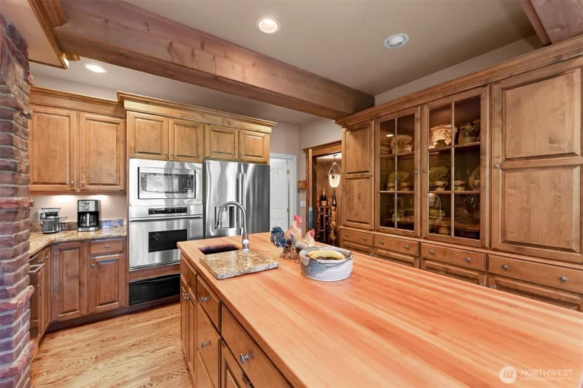 Property photo for 8607 Great Horned Owl Lane, Blaine photo 10