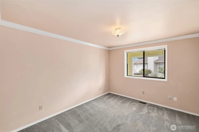 Property photo for 20015 Island Parkway E, Lake Tapps photo 28