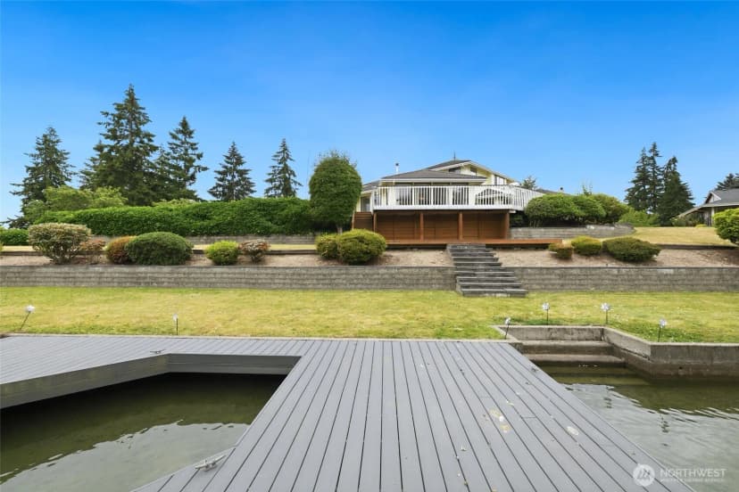 Property photo for 20015 Island Parkway E, Lake Tapps photo 9
