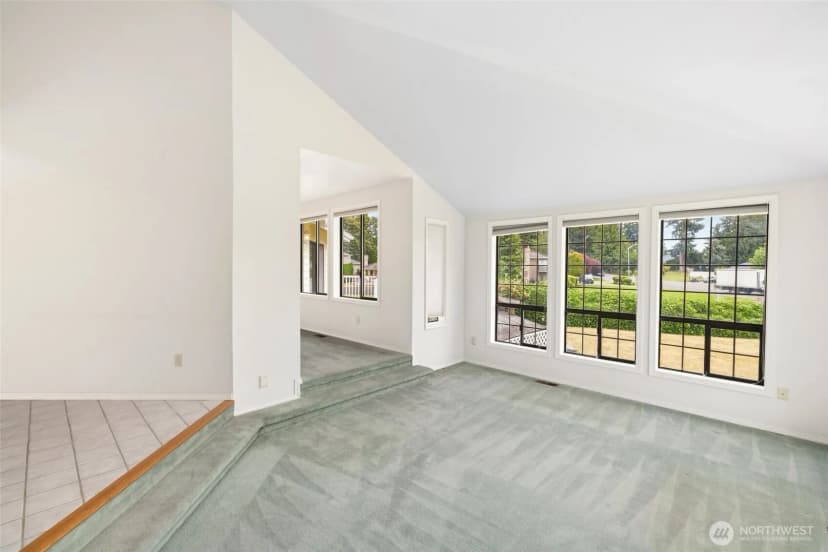 Property photo for 20015 Island Parkway E, Lake Tapps photo 23