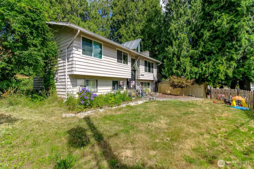 Property photo for 19226 7th Avenue W, Lynnwood photo 8