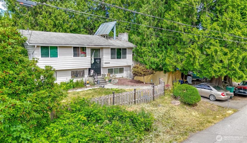 Property photo for 19226 7th Avenue W, Lynnwood photo 4