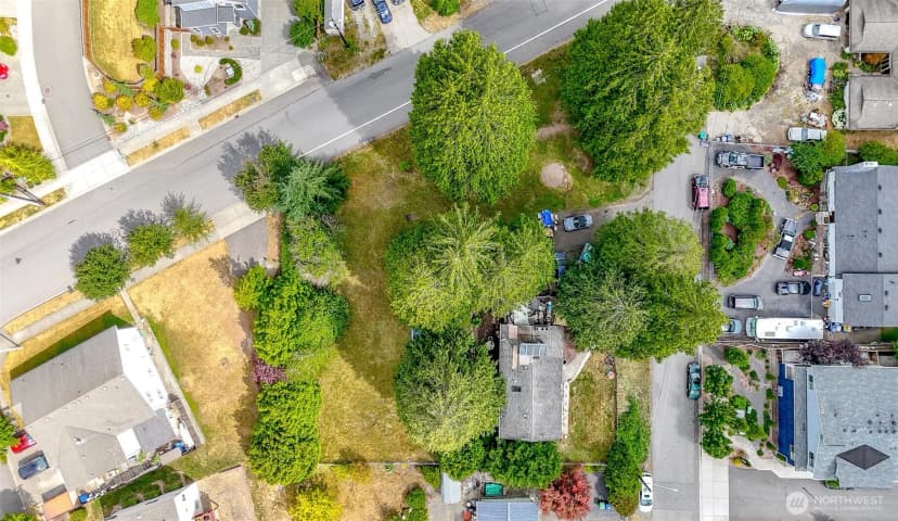 Property photo for 19226 7th Avenue W, Lynnwood photo 28