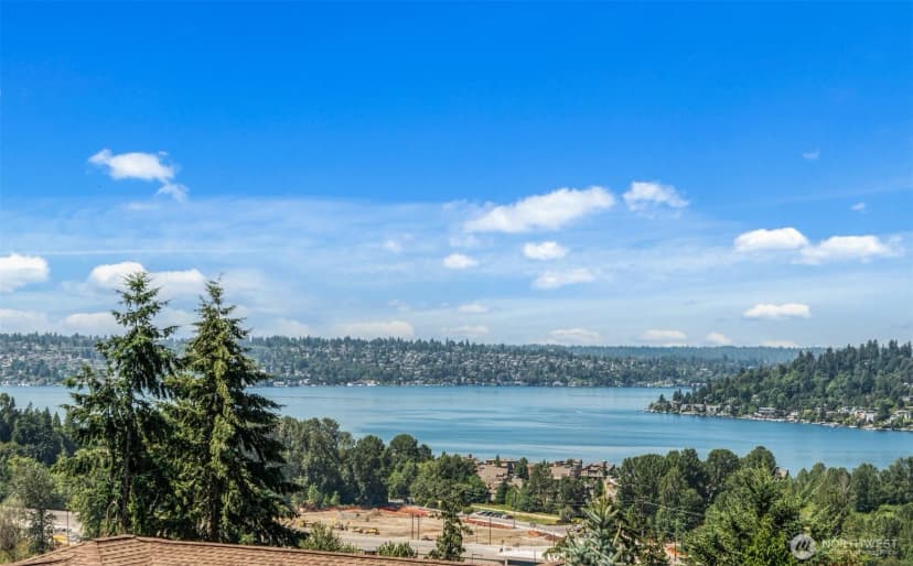 Property photo for 7615 113th Avenue Se, Newcastle