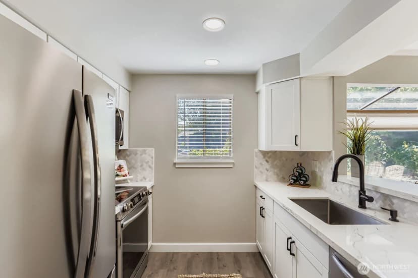 Property photo for 12200 100th Avenue Ne ##p-a, Kirkland photo 6