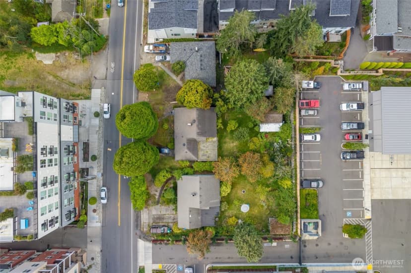 Property photo for 1216 -1228 Ne 180th Street, Shoreline photo 6