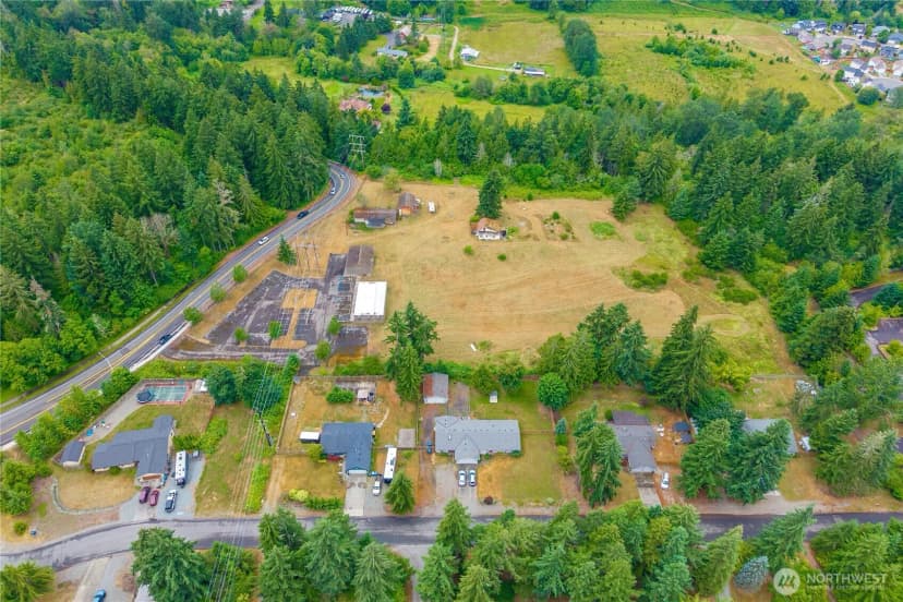 Property photo for 18707 Rhodes Lake Road E, Bonney Lake photo 2