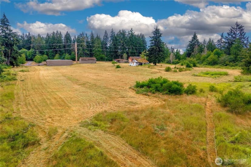 Property photo for 18707 Rhodes Lake Road E, Bonney Lake photo 6