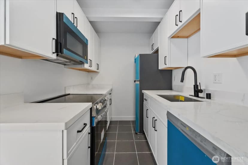 Property photo for 216 Broadway #3, Tacoma photo 6