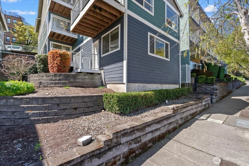 Property photo for 216 Broadway #3, Tacoma photo 25