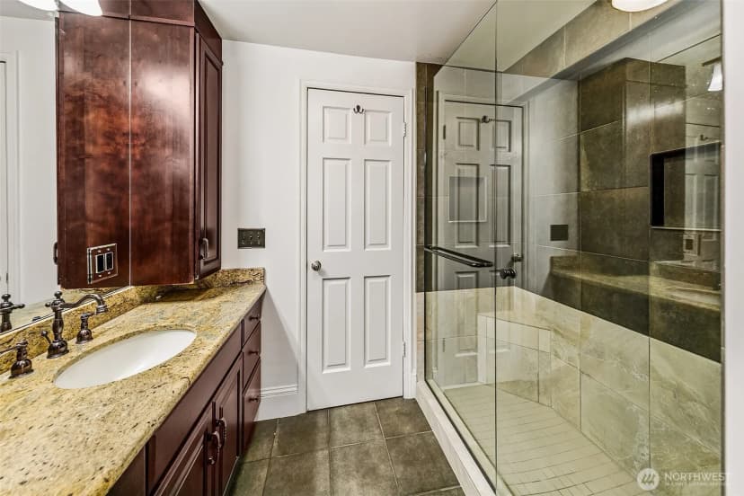 Property photo for 1225 9th Avenue W, Seattle photo 21