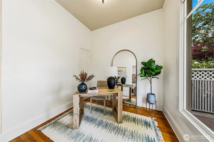 Property photo for 1225 9th Avenue W, Seattle photo 17