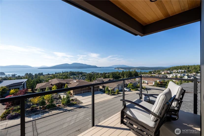Property photo for 3923 Rockridge Parkway, Anacortes photo 12