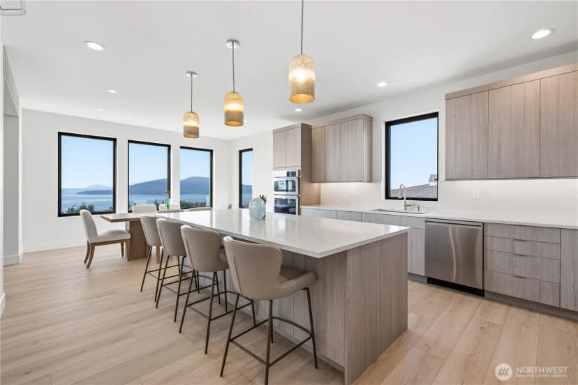 Property photo for 3923 Rockridge Parkway, Anacortes photo 6