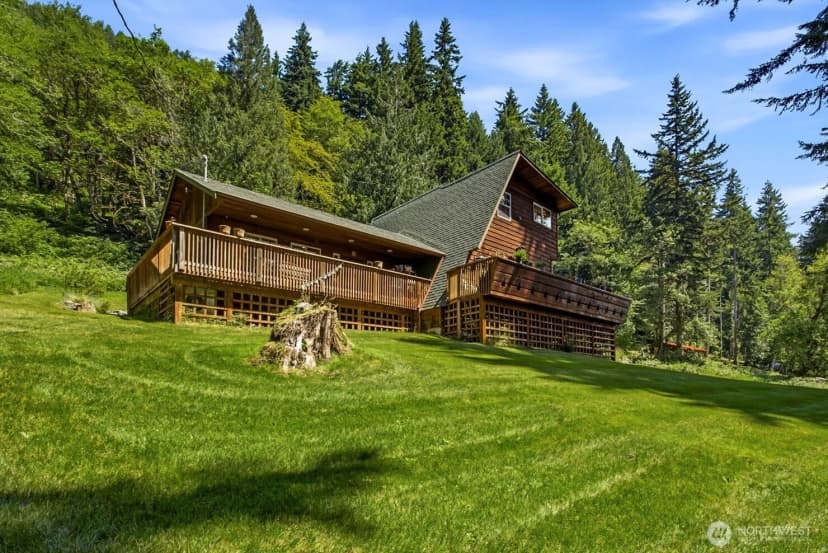 Property photo for 33217 Mount Tahoma Canyon Road E, Ashford photo 35