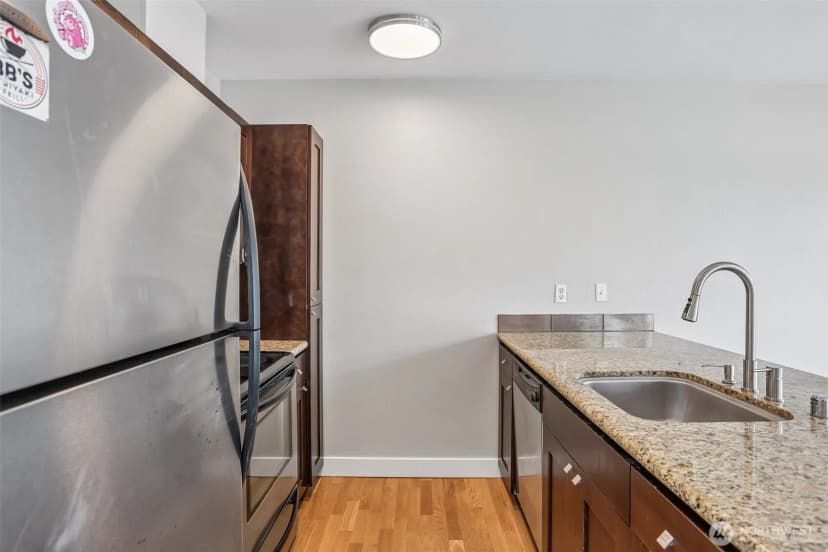 Property photo for 1610 Belmont Avenue #515, Seattle photo 16