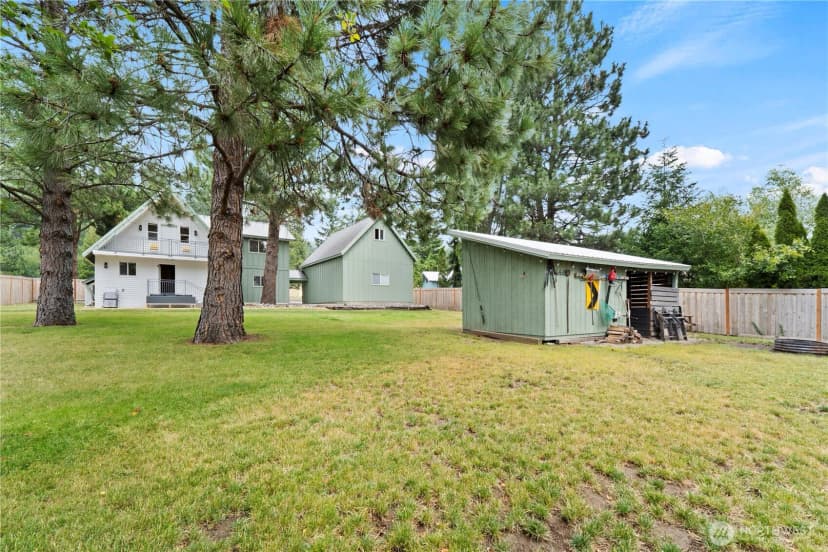Property photo for 150 Grand Fir Lane, Ronald photo 35