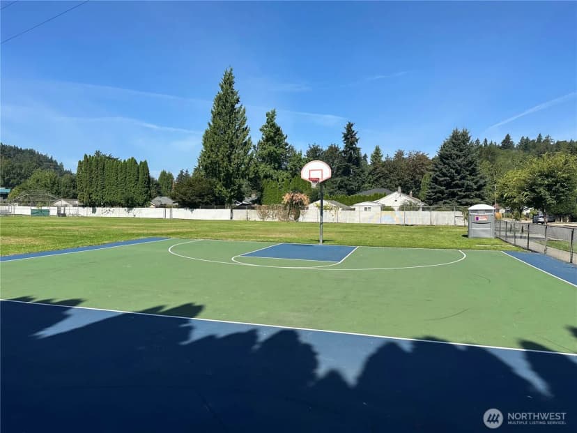 Property photo for 3301 Se 5th Street, Renton photo 16