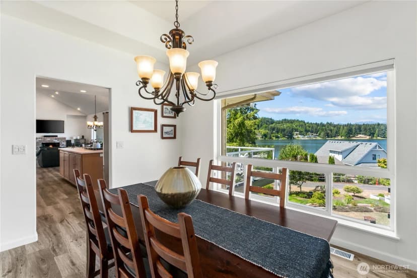 Property photo for 6074 Osprey Circle, Bremerton photo 8