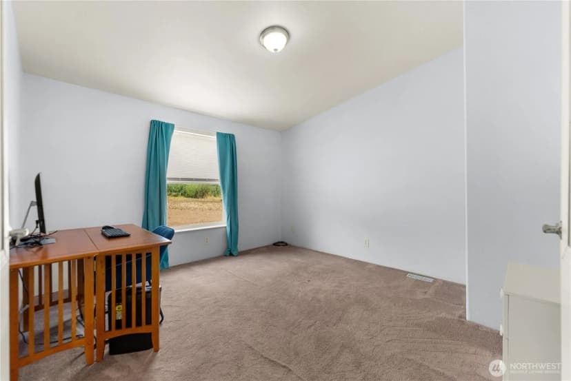 Property photo for 1037 A Highway 7, Tonasket photo 13