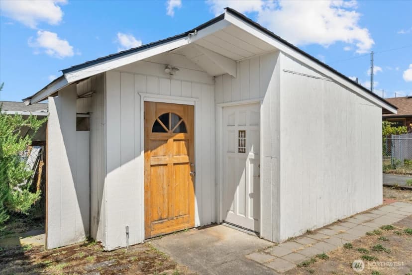 Property photo for 1718 G Street Se, Auburn photo 13