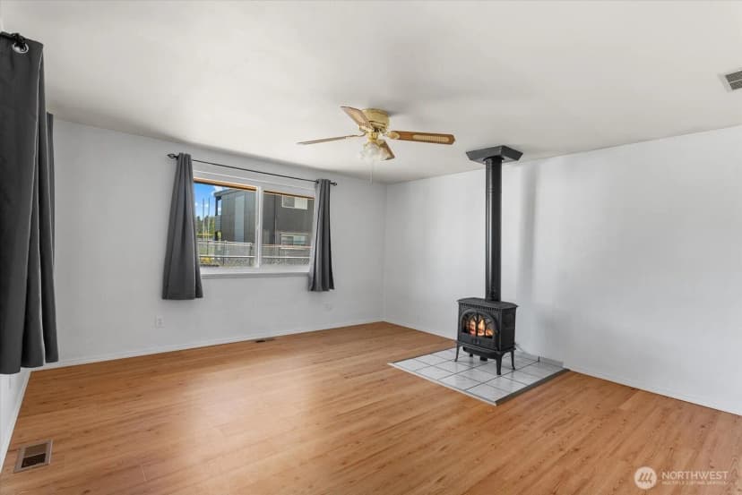 Property photo for 1718 G Street Se, Auburn photo 10