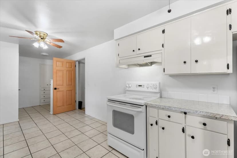 Property photo for 1718 G Street Se, Auburn photo 22