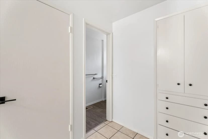 Property photo for 1718 G Street Se, Auburn photo 25