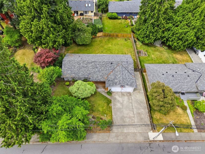 Property photo for 9220 Ne 191st Street, Bothell photo 33