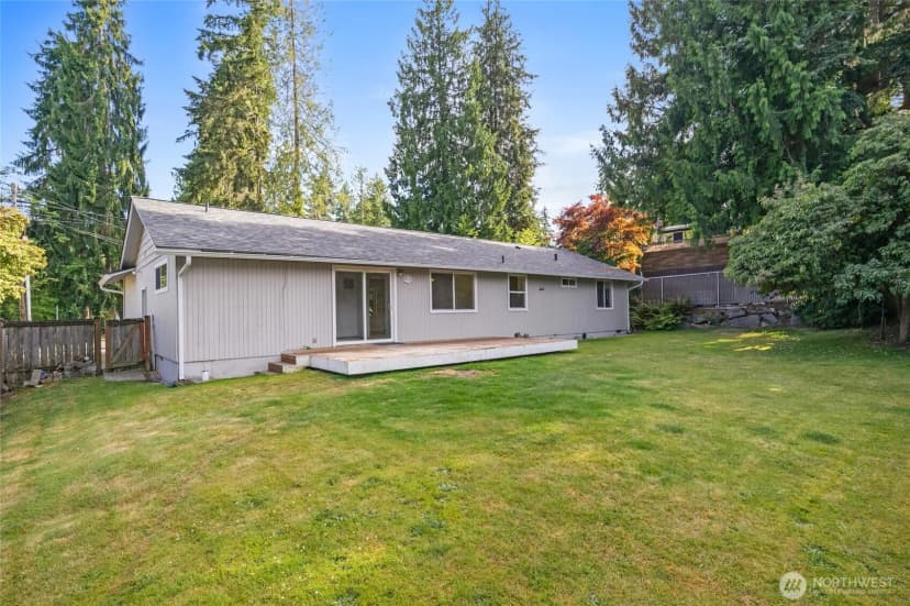 Property photo for 9220 Ne 191st Street, Bothell photo 2