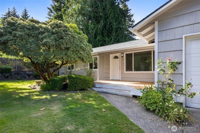 Property photo for 9220 Ne 191st Street, Bothell photo 4