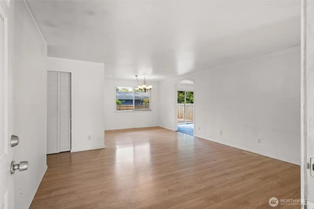 Property photo for 9220 Ne 191st Street, Bothell photo 5