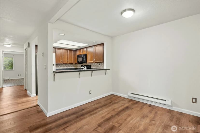 Property photo for 709 143rd Avenue Ne #g-25, Bellevue photo 9