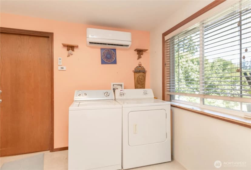 Property photo for 19613 Filbert Drive, Bothell photo 5