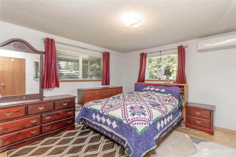 Property photo for 19613 Filbert Drive, Bothell photo 11