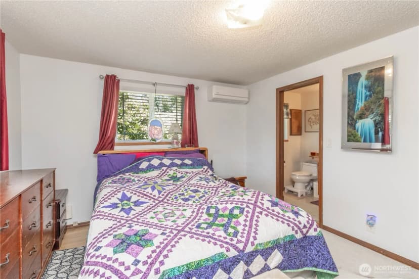 Property photo for 19613 Filbert Drive, Bothell photo 12
