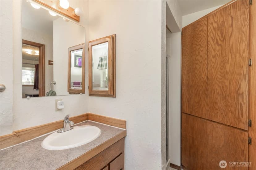 Property photo for 19613 Filbert Drive, Bothell photo 15