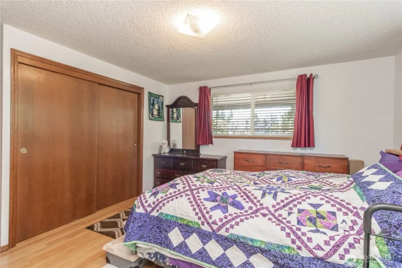 Property photo for 19613 Filbert Drive, Bothell photo 13
