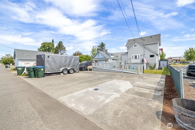 Property photo for 916 Georgiana Street, Port Angeles photo 23