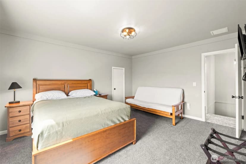 Property photo for 916 Georgiana Street, Port Angeles photo 20