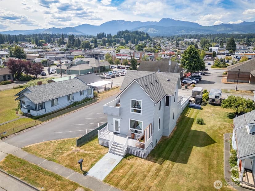 Property photo for 916 Georgiana Street, Port Angeles photo 37