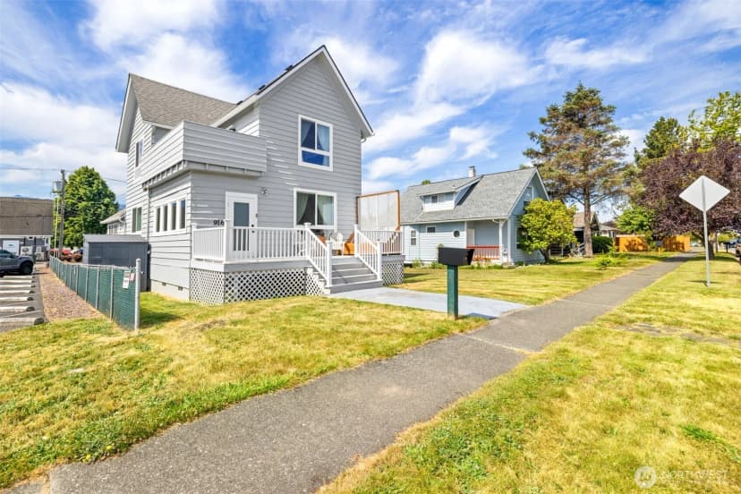 Property photo for 916 Georgiana Street, Port Angeles photo 36