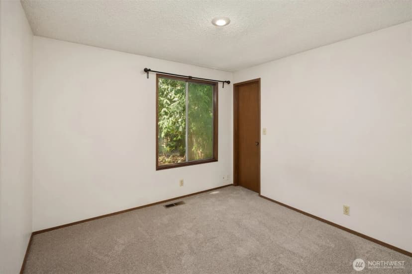 Property photo for 2023 228th Place Ne, Sammamish photo 19